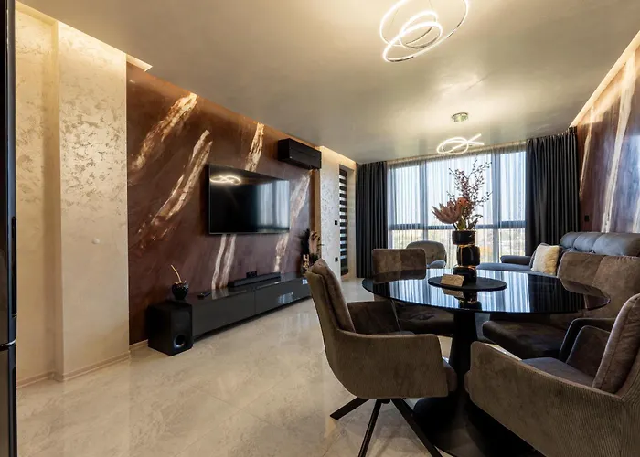 Beni Deluxe Apartament